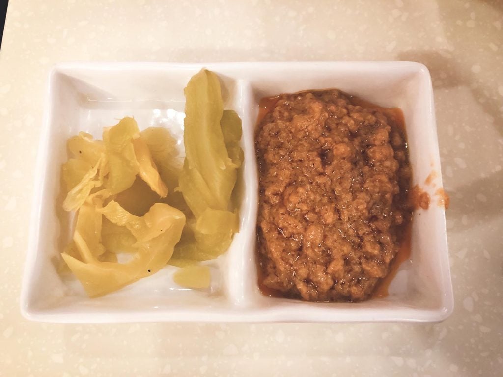 譚仔雲南米線配料