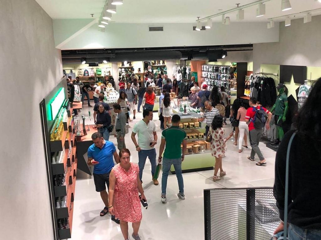 海尼根紀念品店